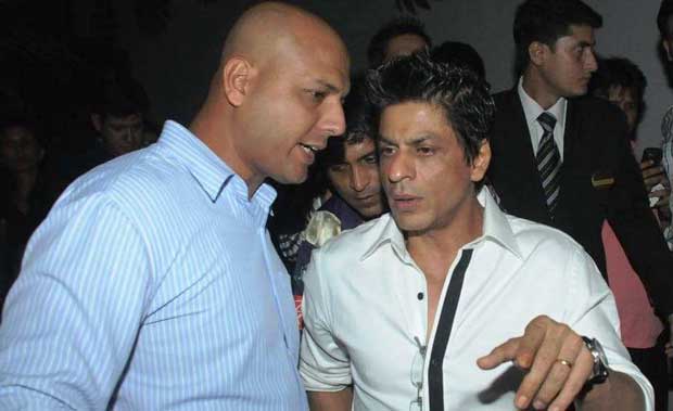 Shah-Rukh-Khan-with-his-bod